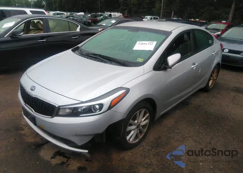 2017 Kia Forte Lx из США, поврежденный, VIN 3KPFL4A75HE007906